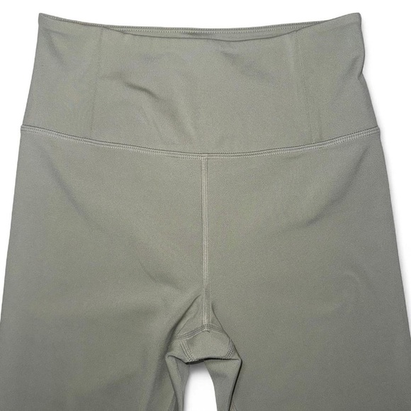 Girlfriend Collective Compressive High-Rise Legging Agave light sage green SZ S - Picture 4 of 9